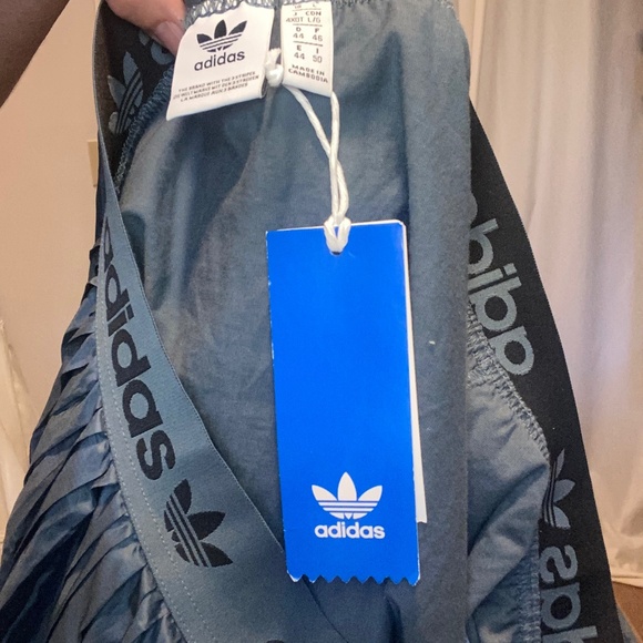 Adidas sport flowing skirt - Picture 6 of 6